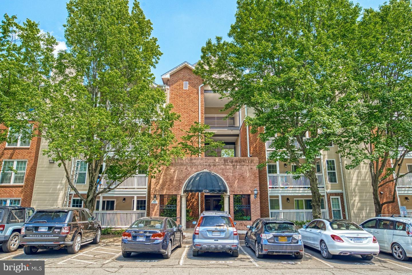 1524 Lincoln WAY Unit: 416