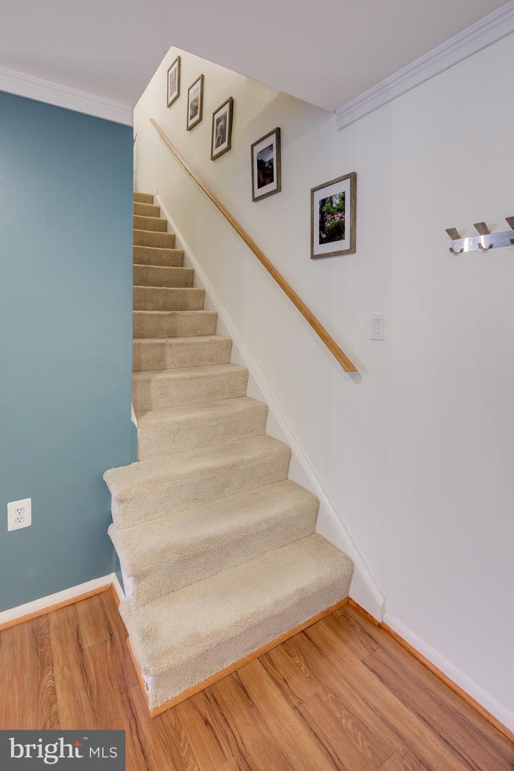1957 Kennedy DRIVE Unit: 1957