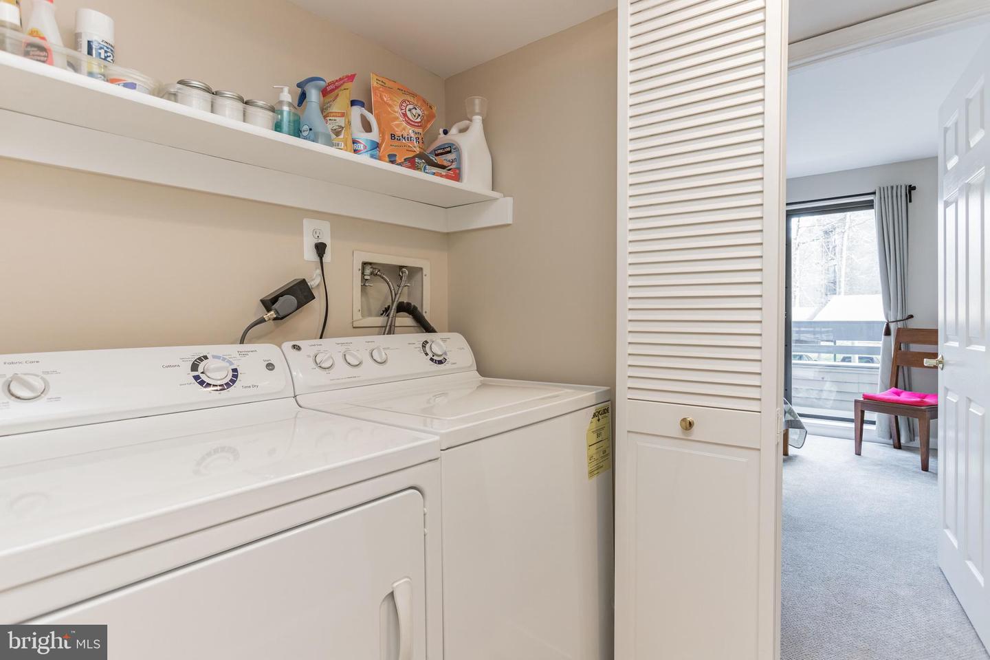 2116 Green Watch WAY Unit: 200