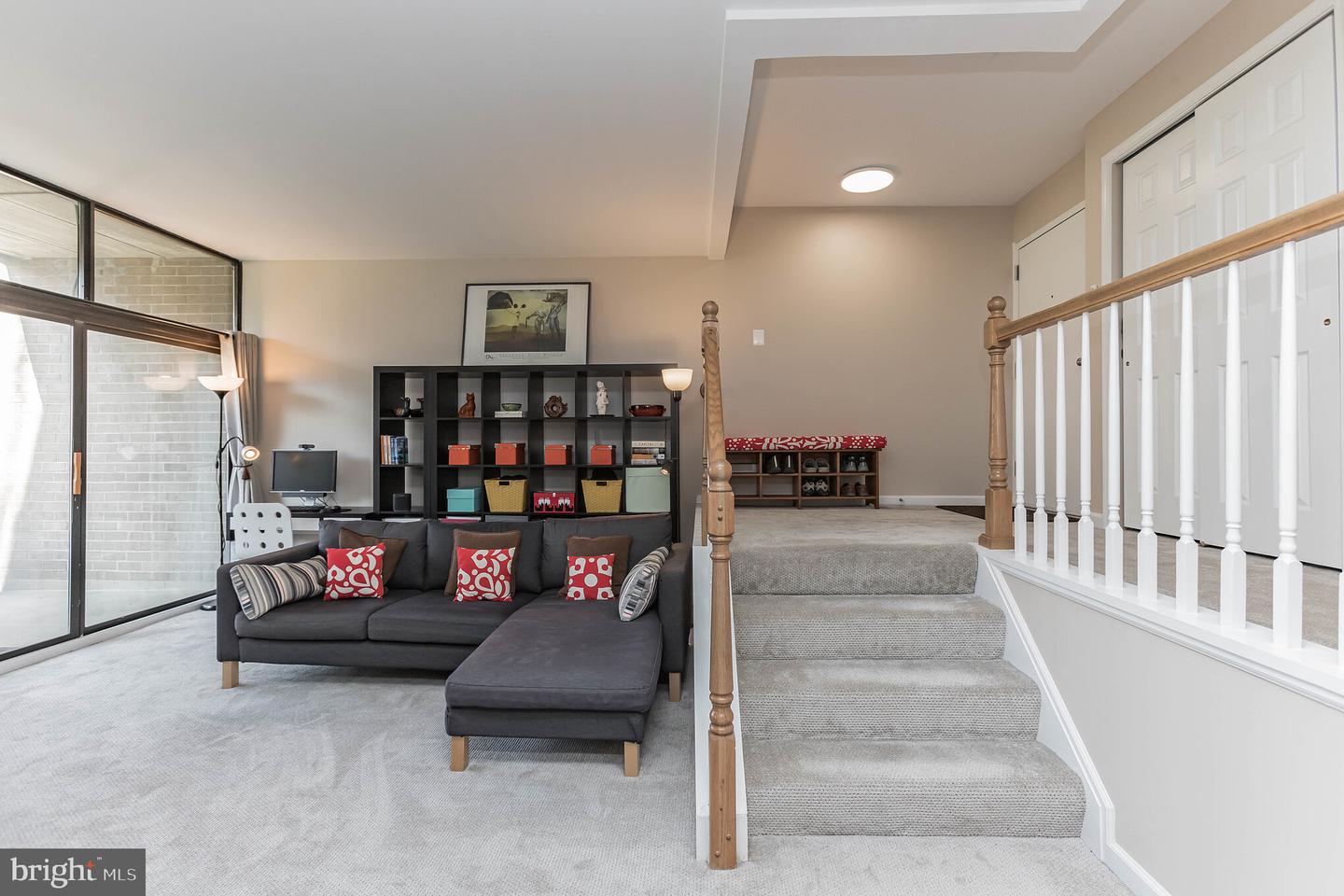 2116 Green Watch WAY Unit: 200