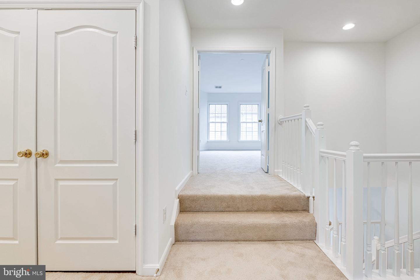 8173 Quinn TERRACE