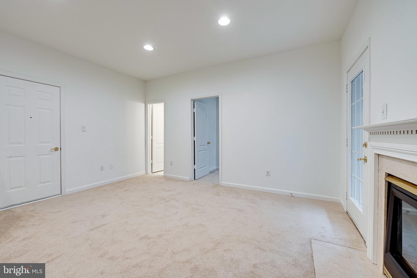 8173 Quinn TERRACE