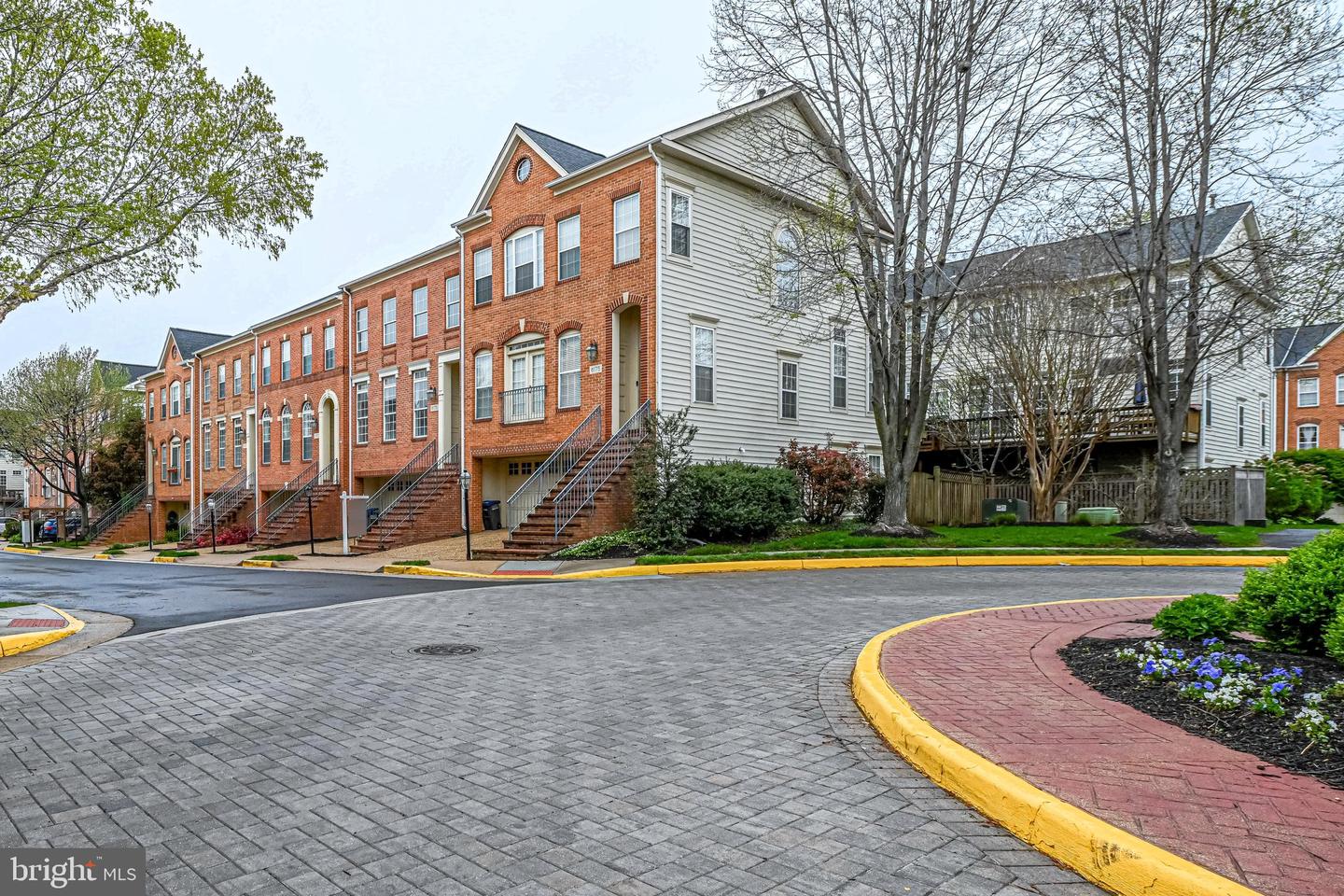 8173 Quinn TERRACE