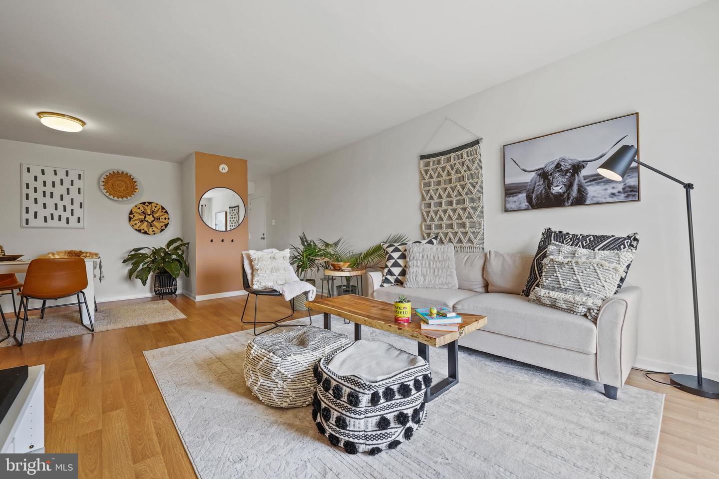 5804 Village Green DRIVE Unit: H