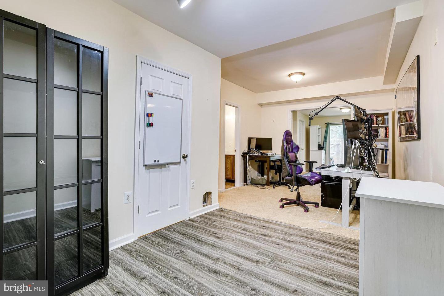 5668 Thorndyke COURT