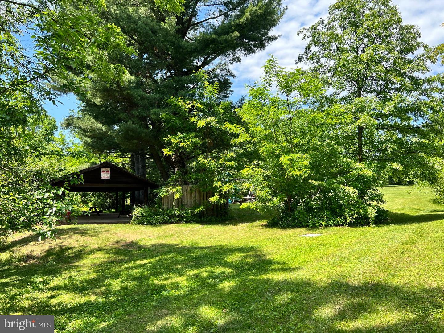 5668 Thorndyke COURT