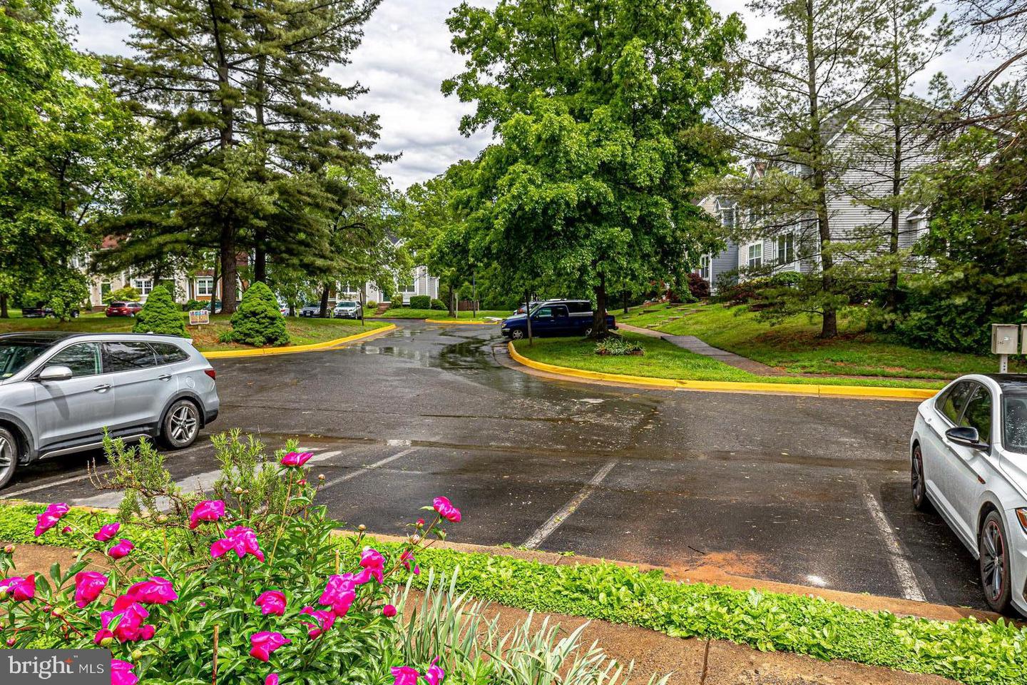 5668 Thorndyke COURT