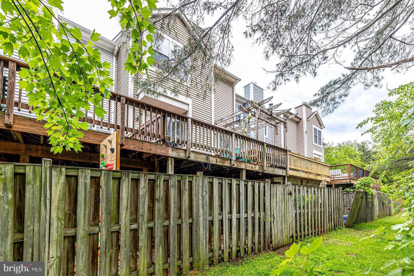 5668 Thorndyke COURT