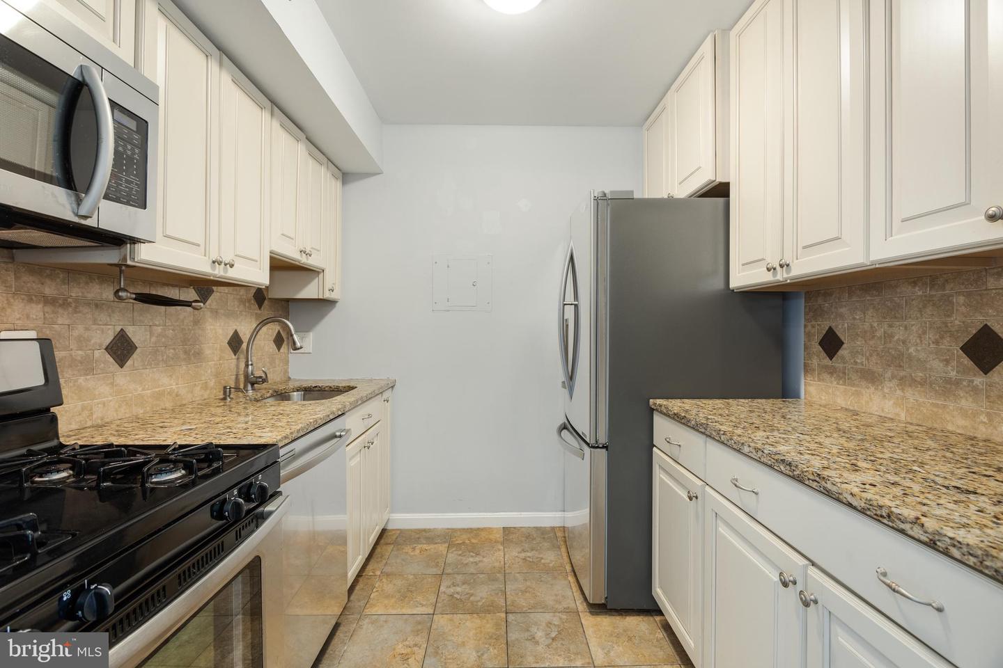 11604 Vantage Hill ROAD Unit: 1A
