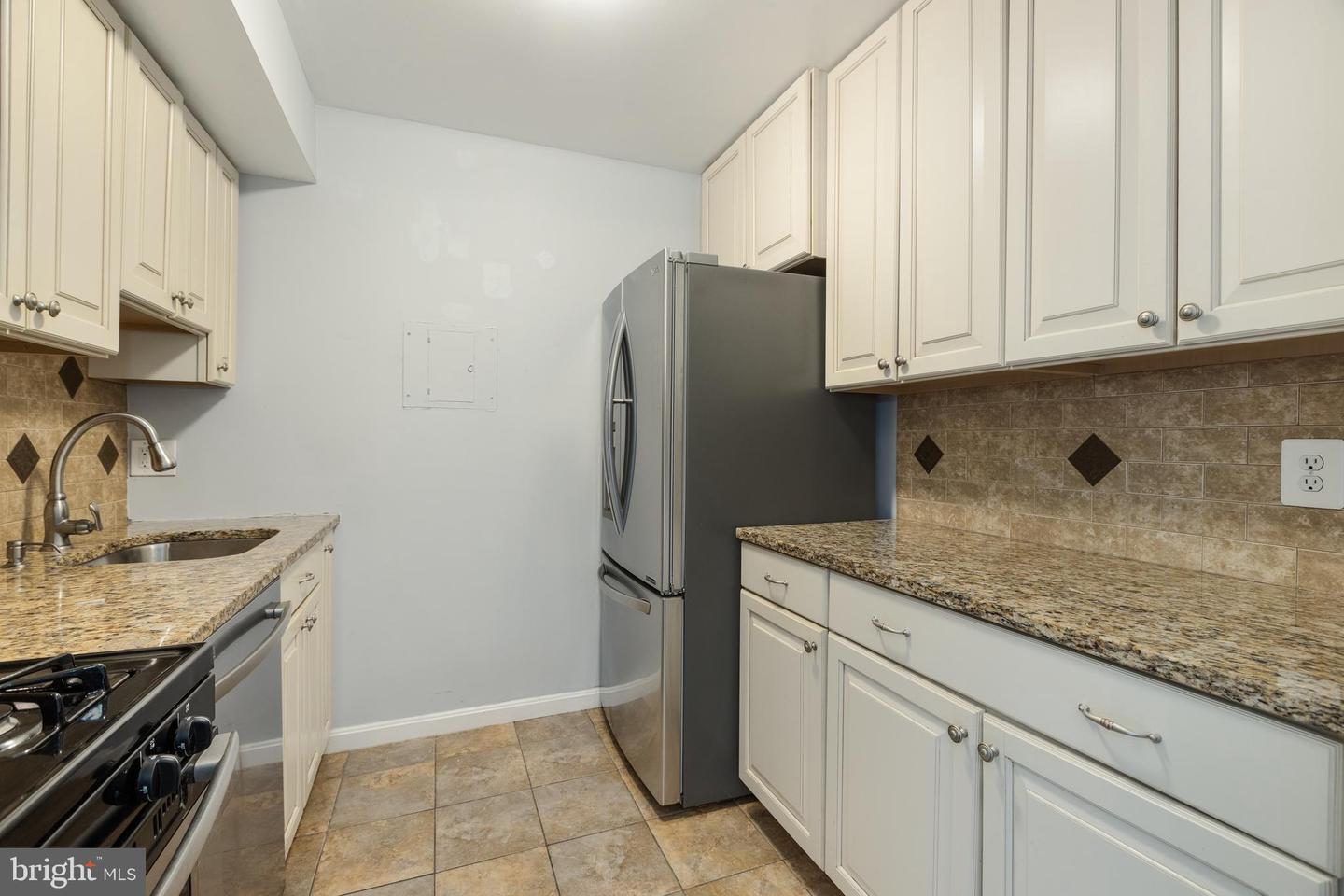 11604 Vantage Hill ROAD Unit: 1A