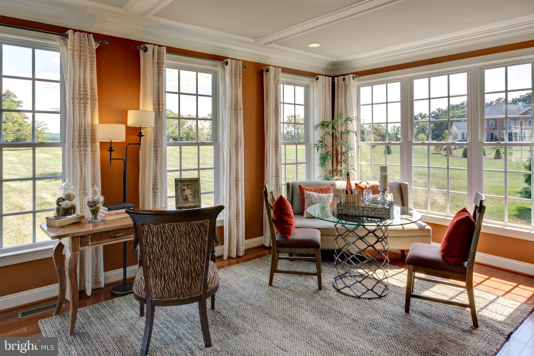 10225 Leesburg PIKE