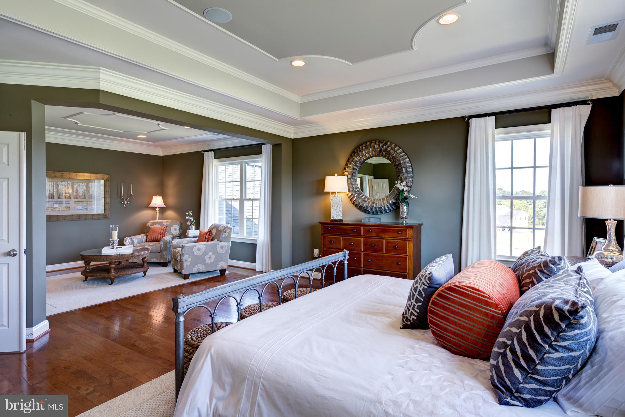 10225 Leesburg PIKE
