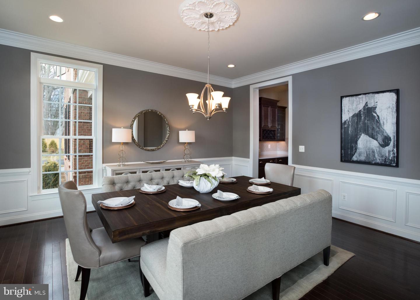 10229 Leesburg PIKE
