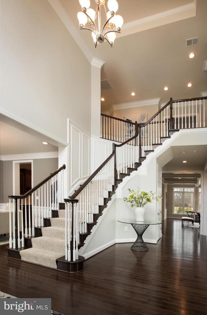 10229 Leesburg PIKE