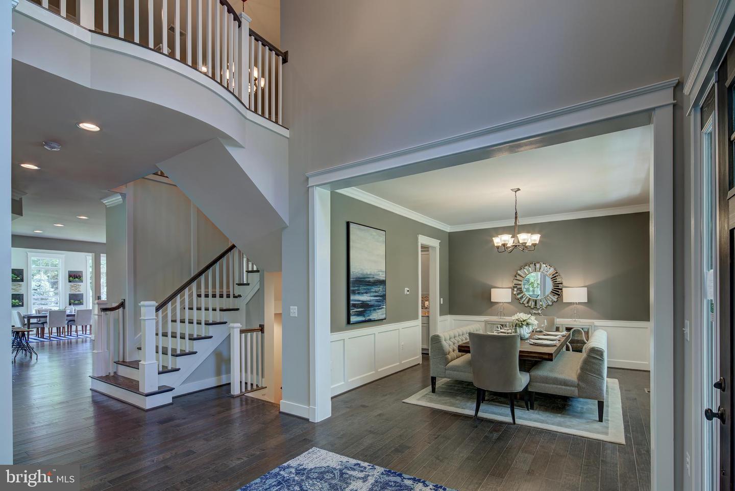 10229 Leesburg PIKE