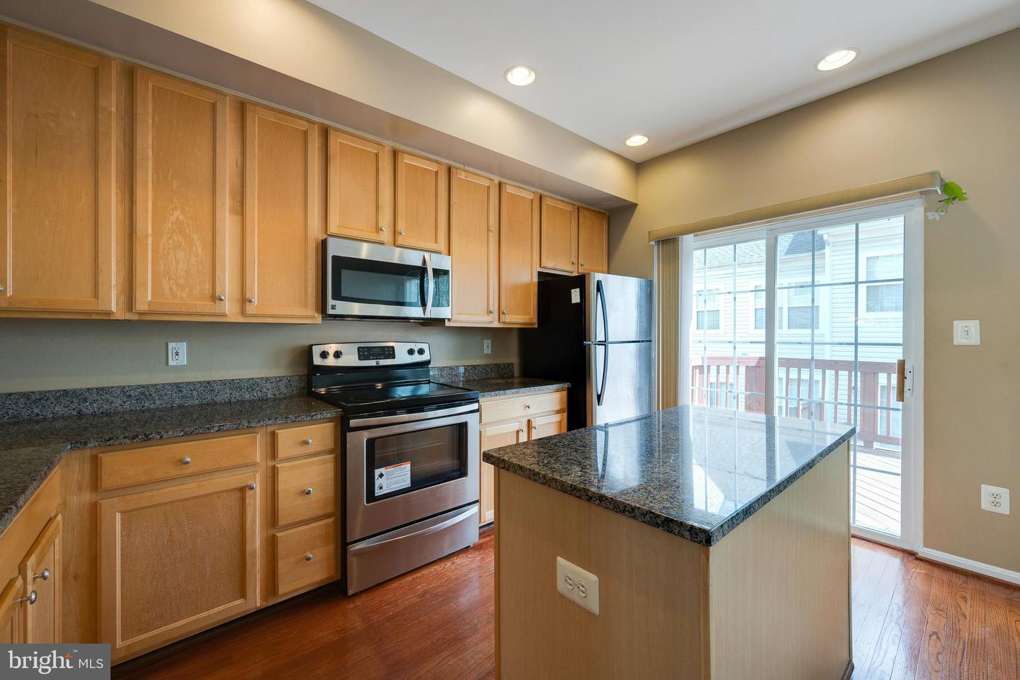 5313 Arapaho LANE