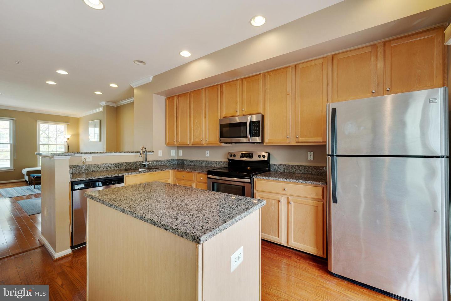 5313 Arapaho LANE