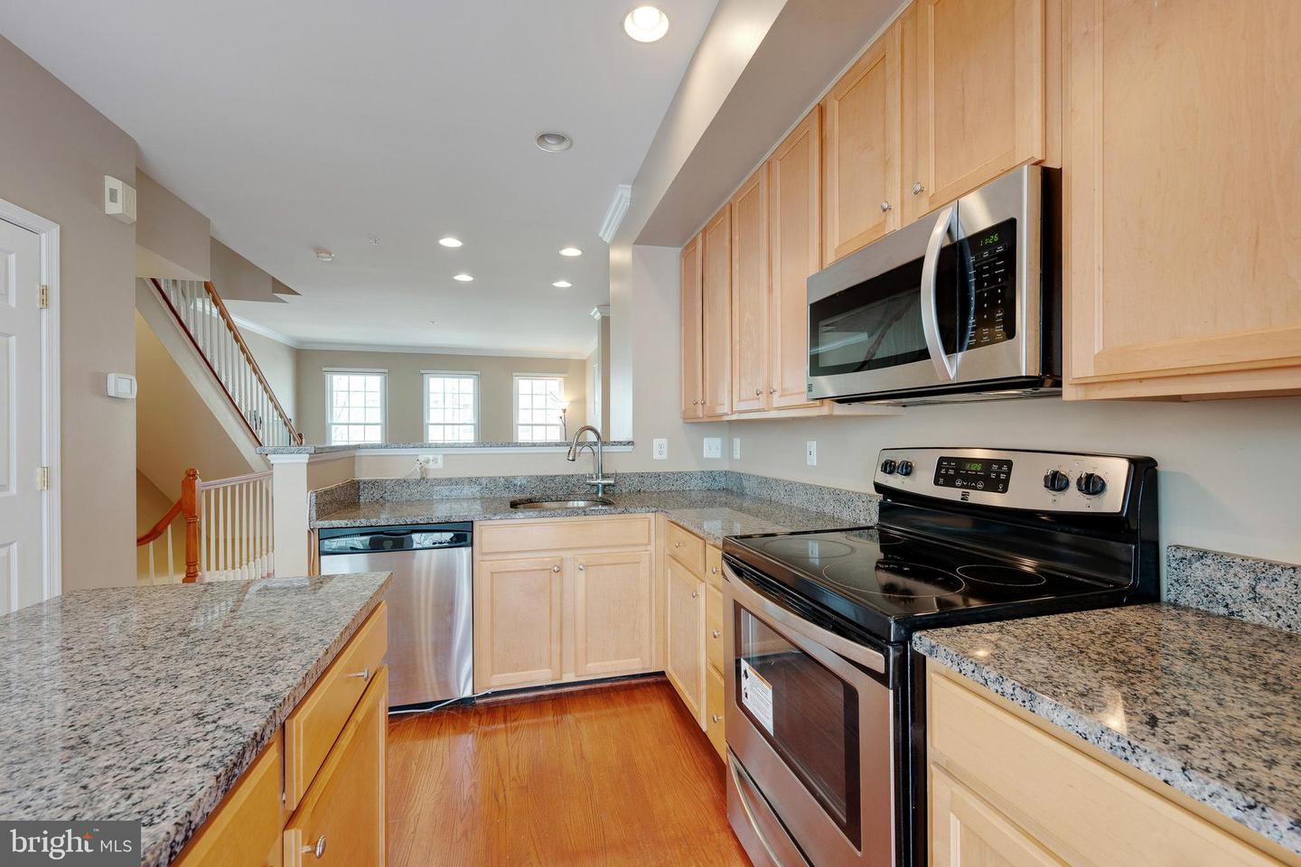 5313 Arapaho LANE