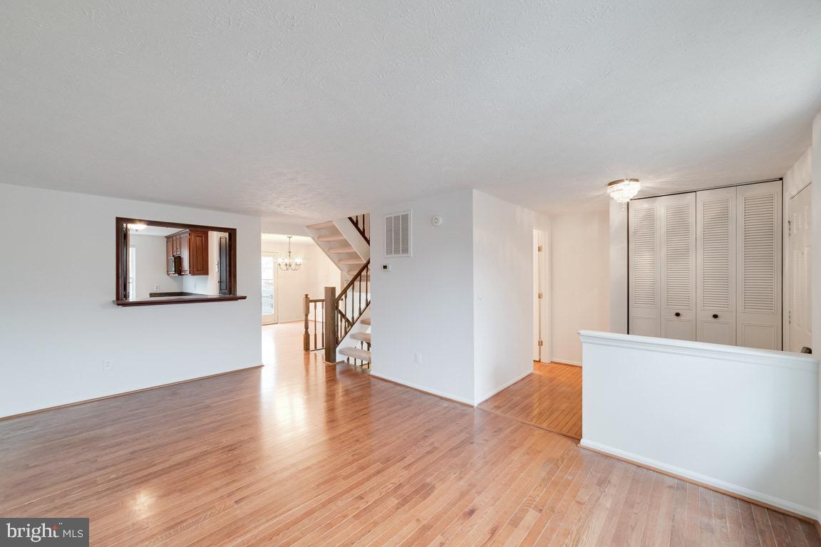 6007 Goldenrod COURT