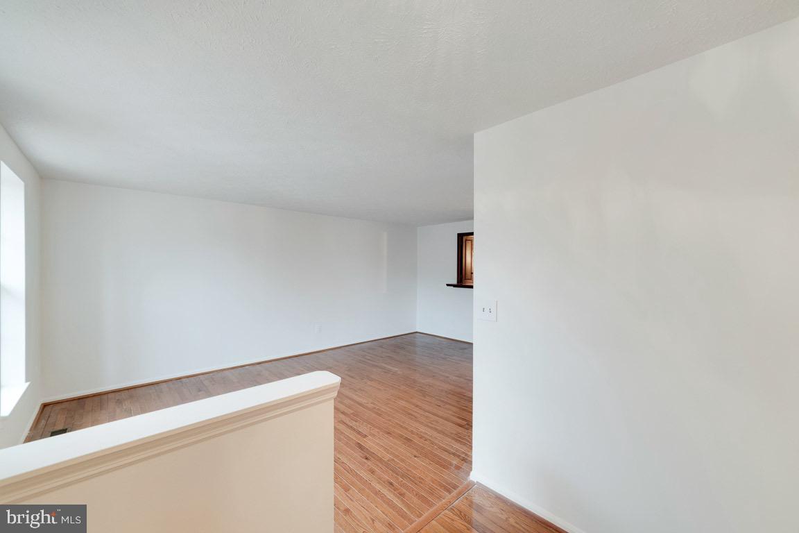 6007 Goldenrod COURT