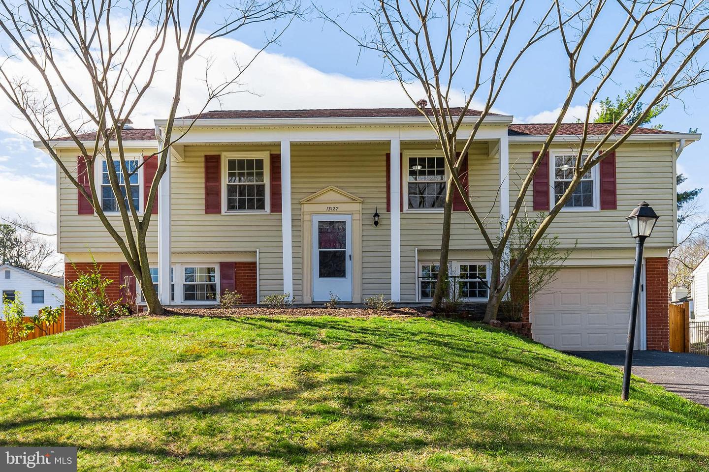 13127 Mercury LANE
