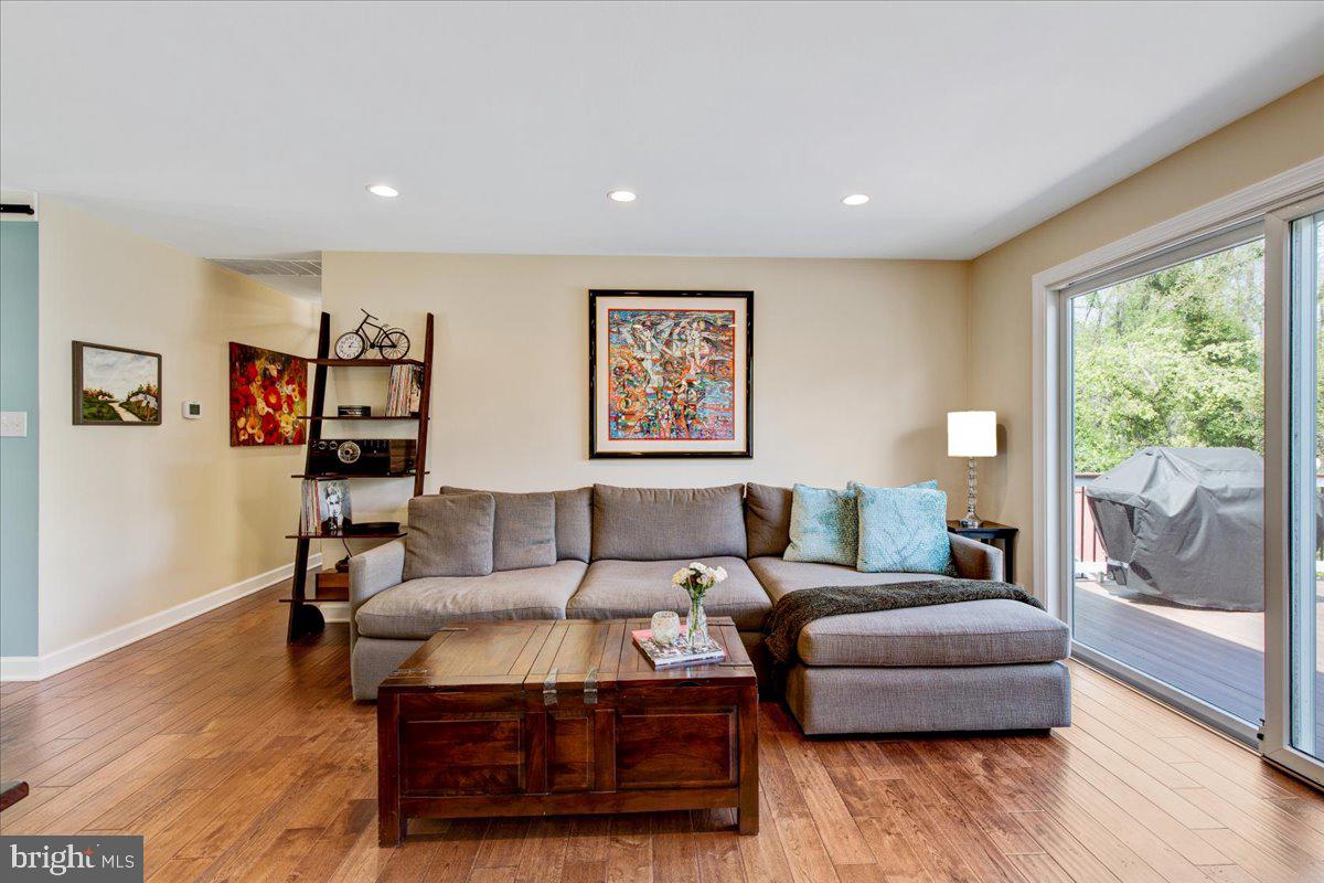 5115 Southampton DRIVE