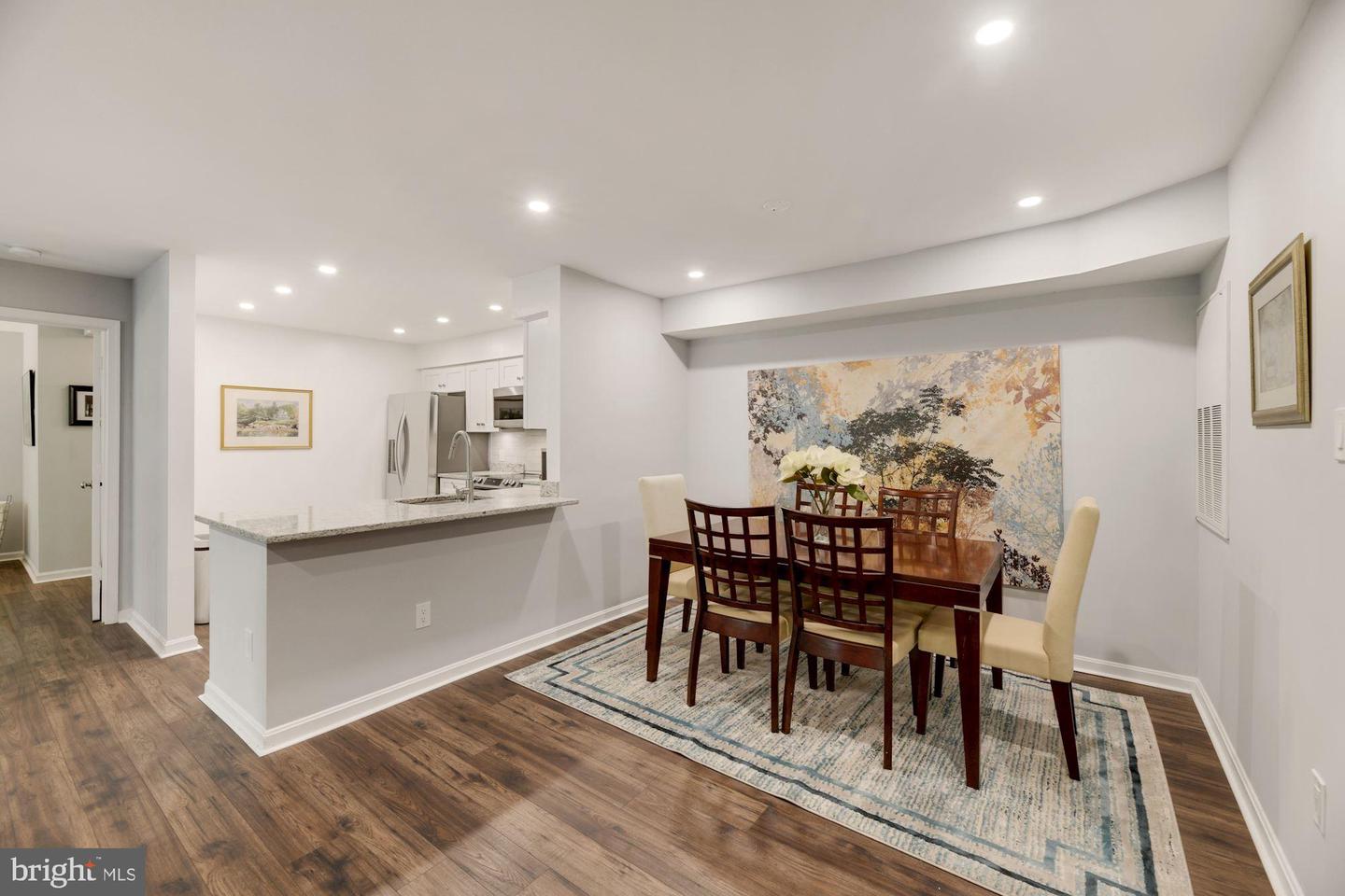 2225 Lovedale LANE Unit: 308A