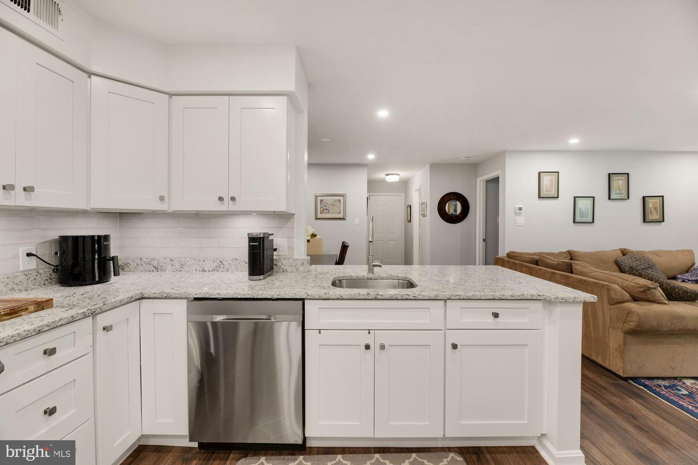 2225 Lovedale LANE Unit: 308A