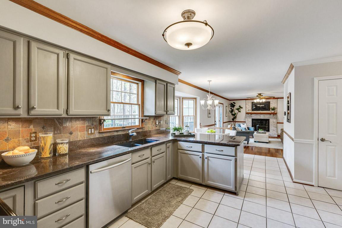 13714 Springstone COURT