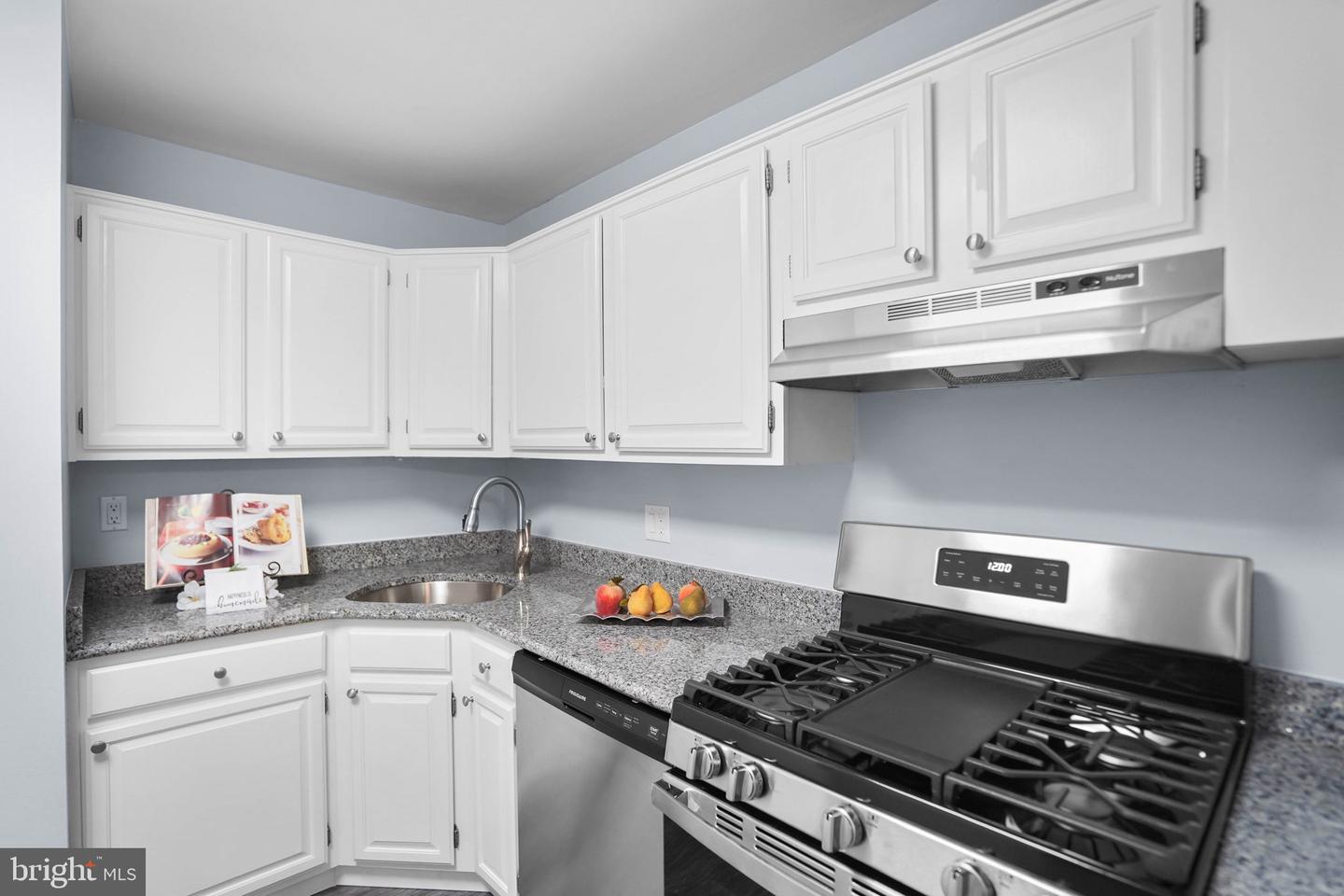 1414 Northgate SQUARE Unit: 1414-22B