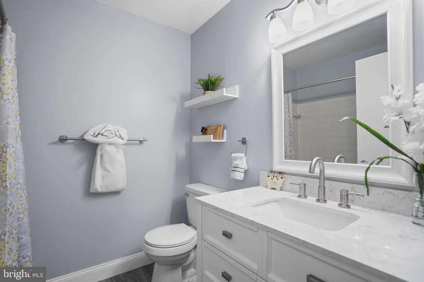 1414 Northgate SQUARE Unit: 1414-22B