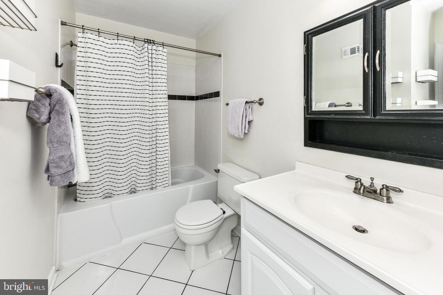 2461 Alsop COURT