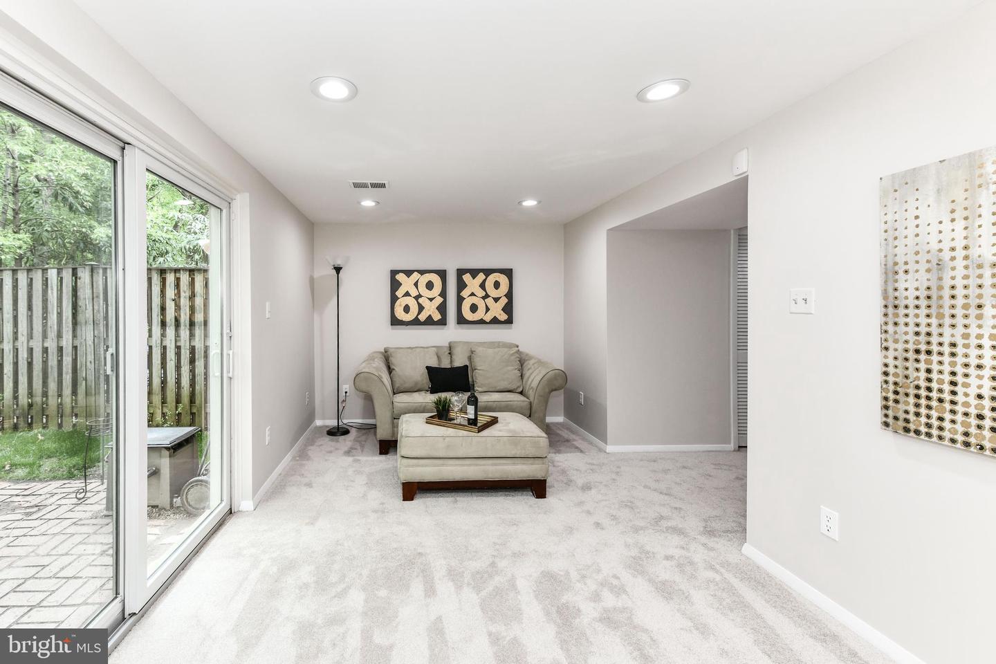 2461 Alsop COURT
