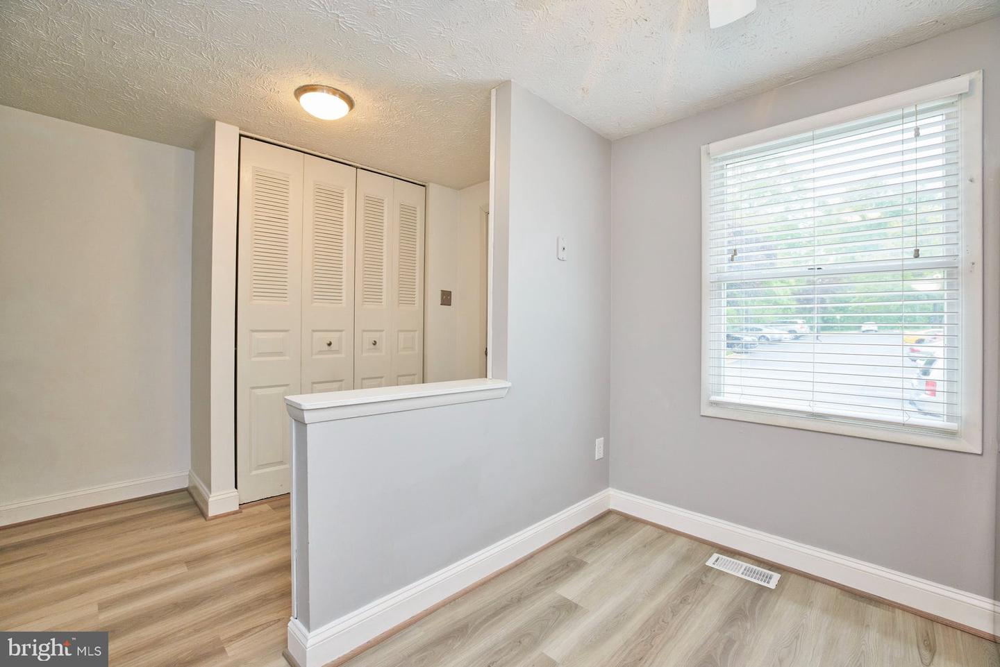 8046 Grandview COURT