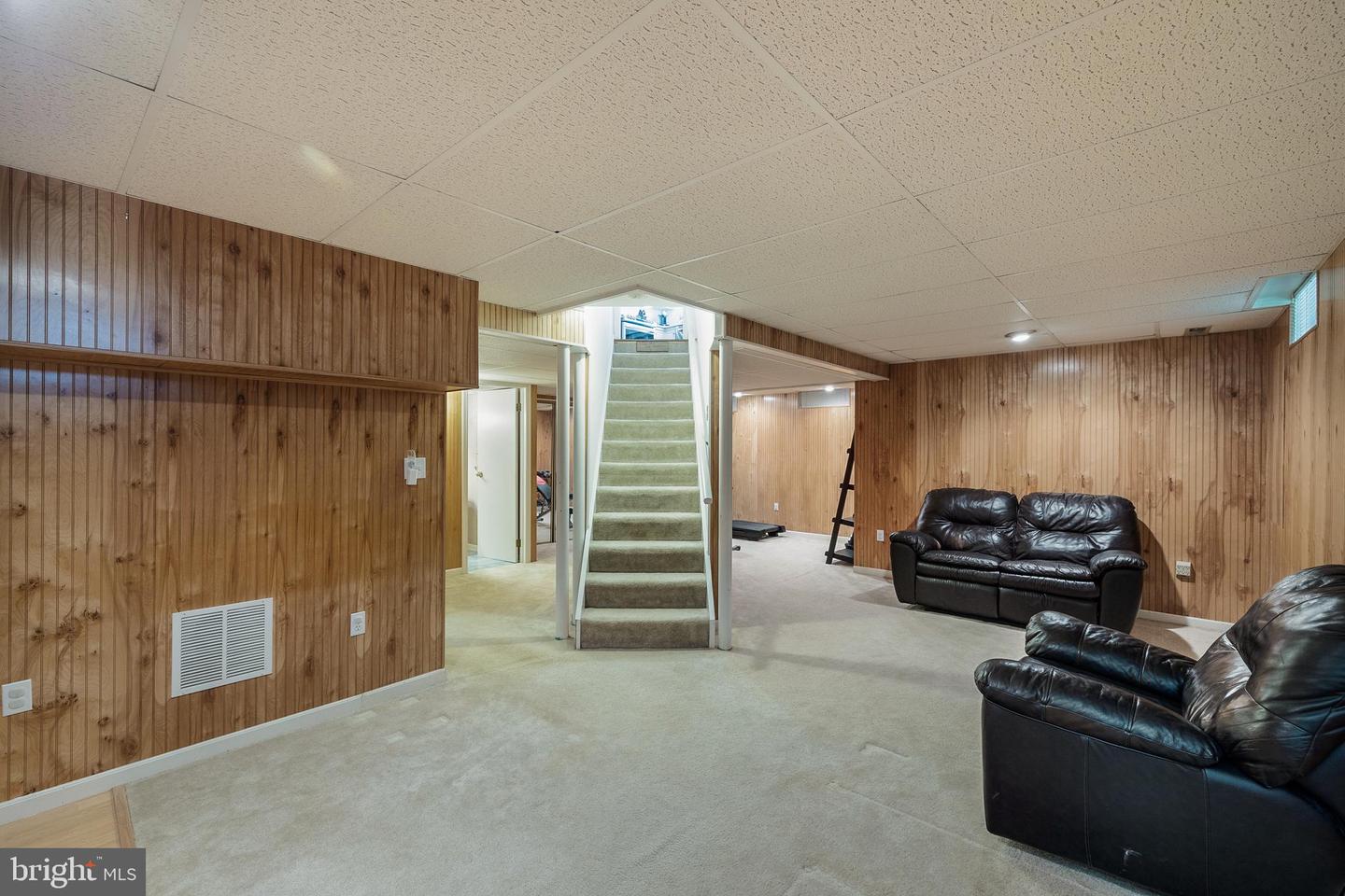 3208 Kinross CIRCLE