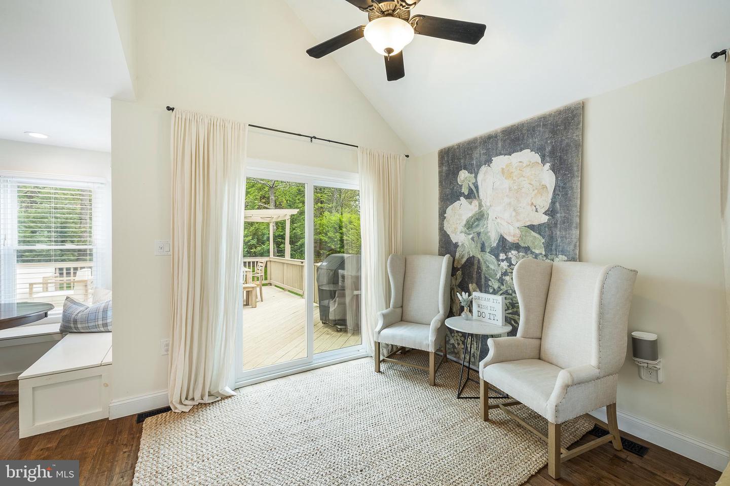 3208 Kinross CIRCLE