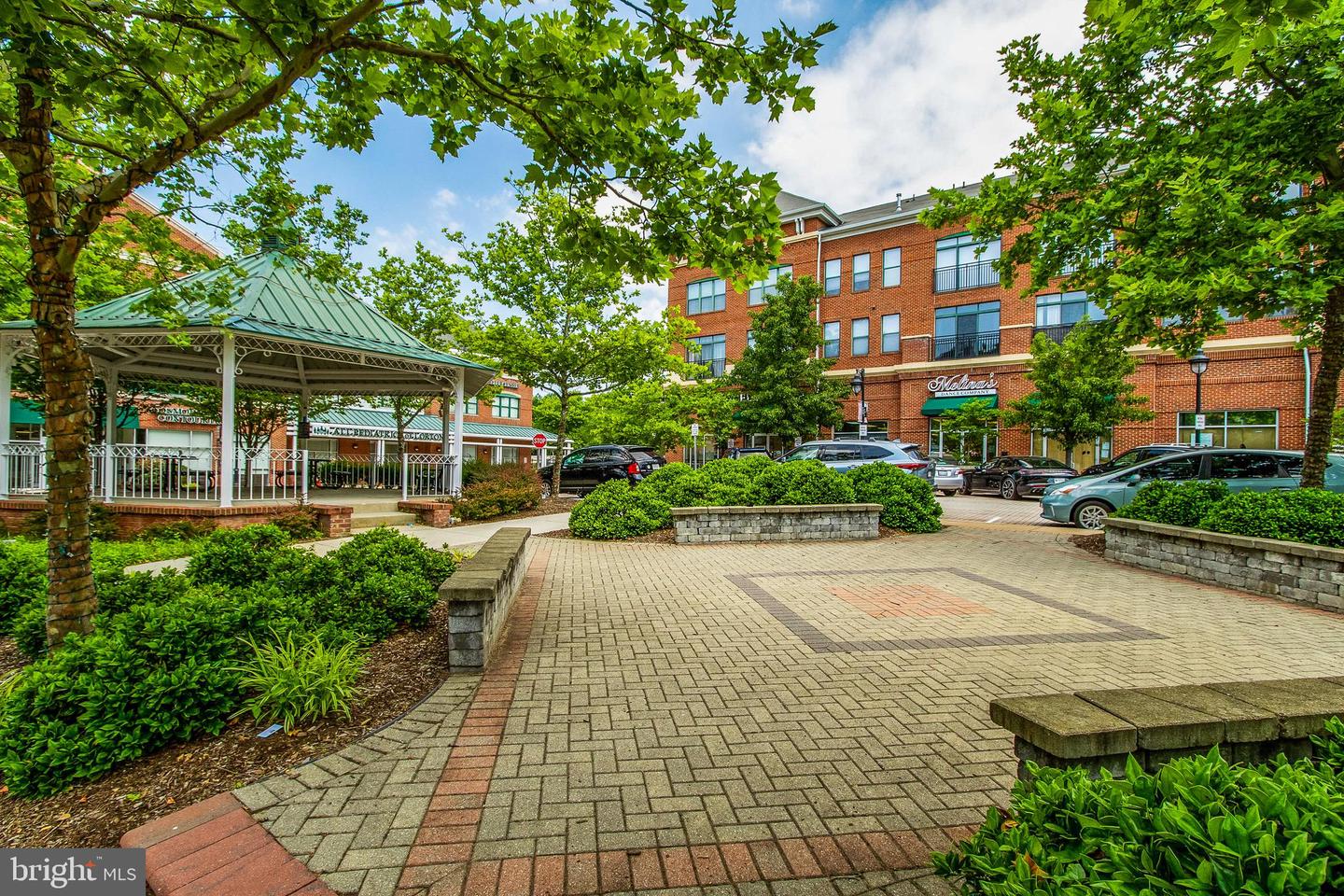 9020 Lorton Station BOULEVARD Unit: 206