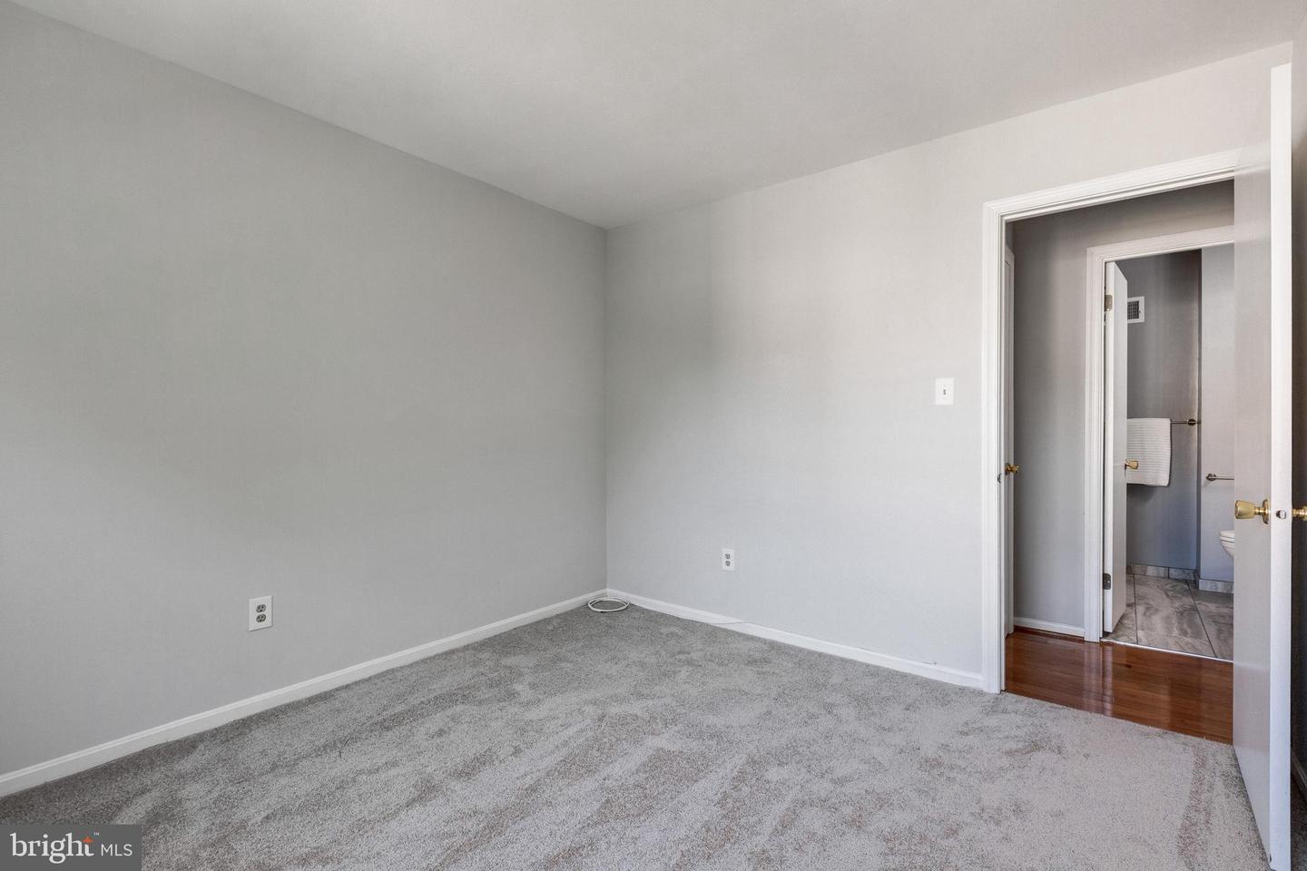 4726 Forestdale DRIVE