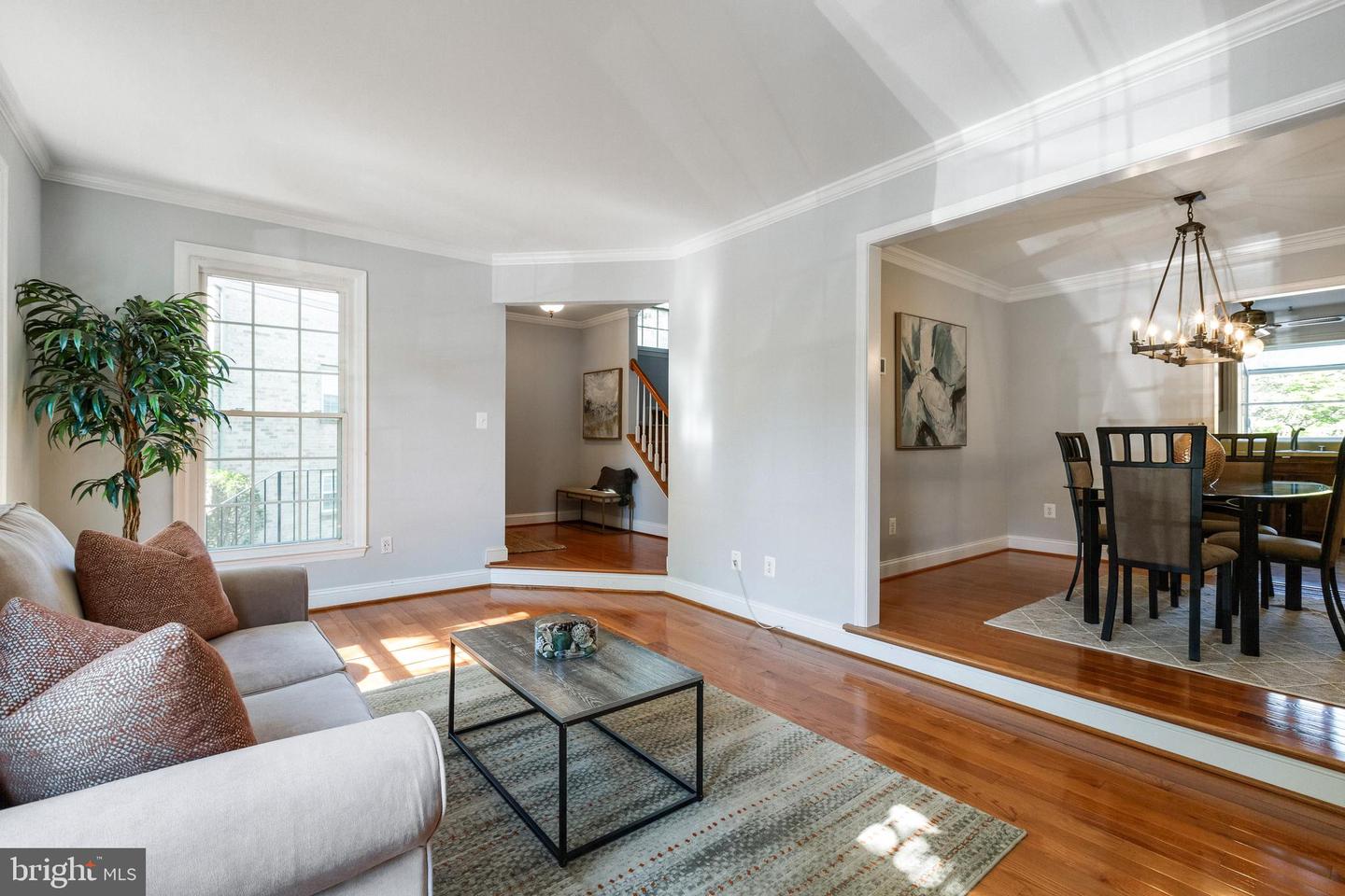 4726 Forestdale DRIVE