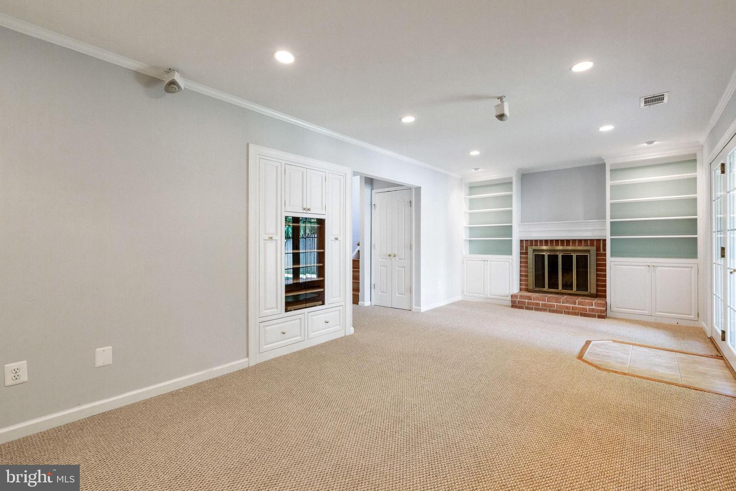 4726 Forestdale DRIVE