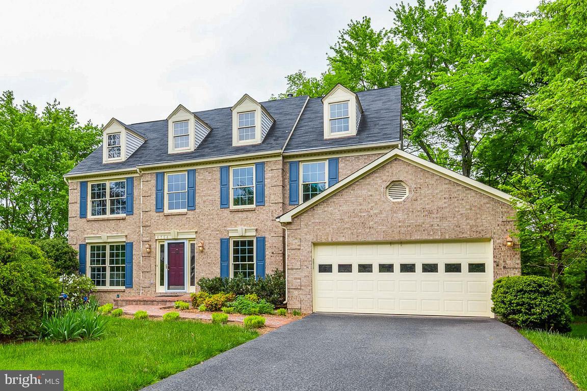 6754 Bronze Post ROAD