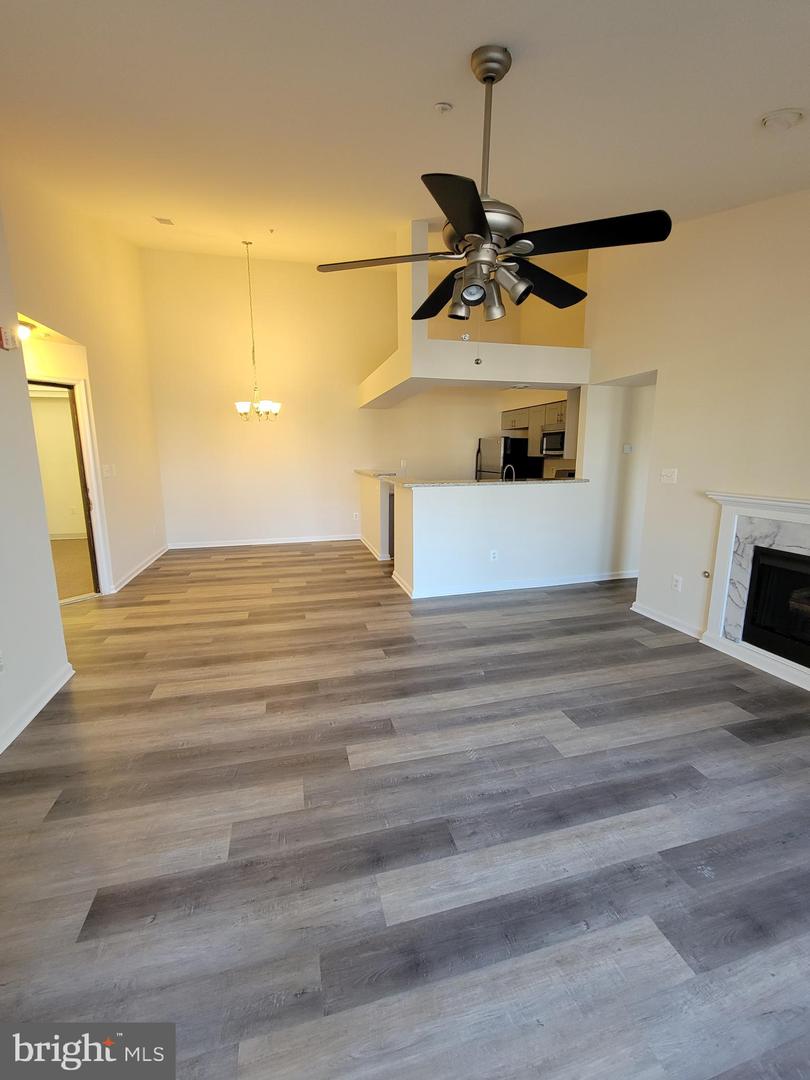 6601 Thackwell WAY Unit: L
