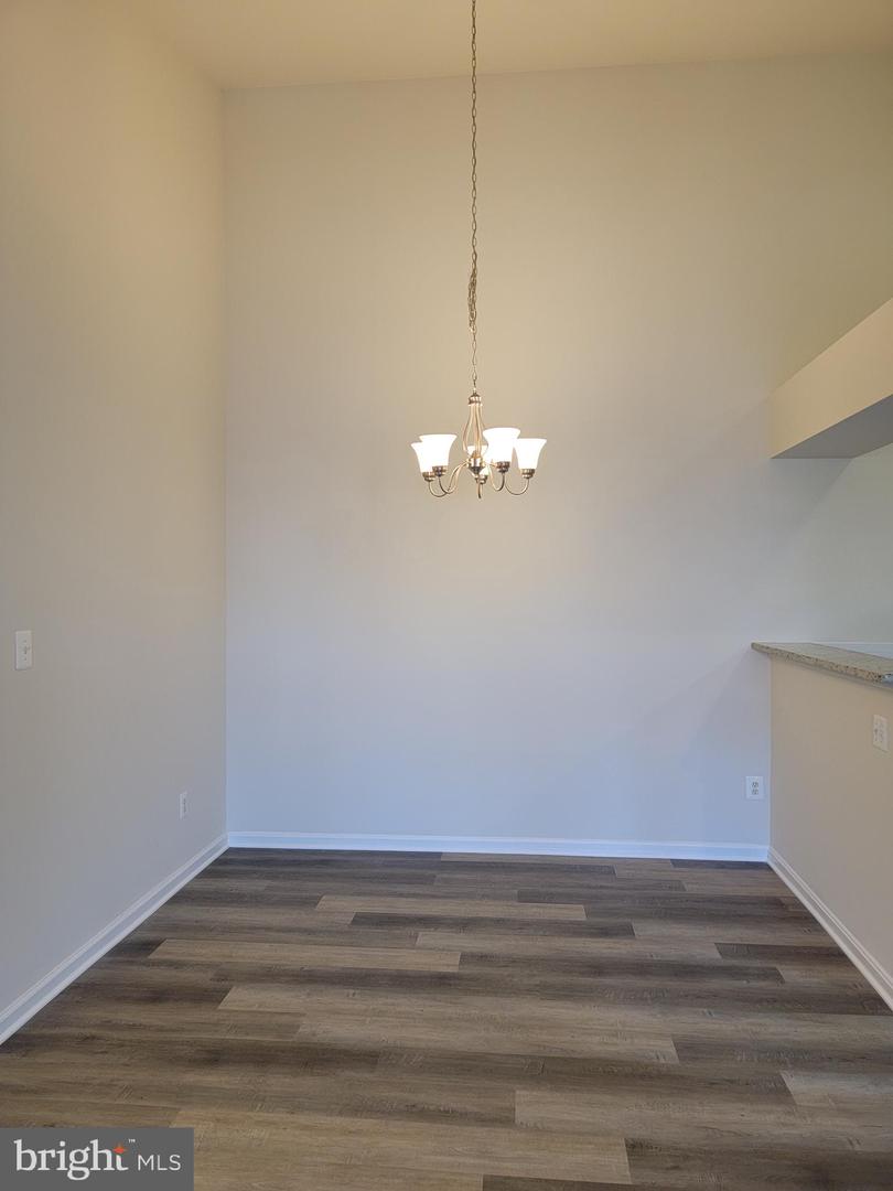 6601 Thackwell WAY Unit: L