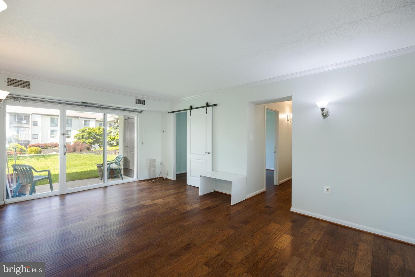 607 Center STREET Unit: T3