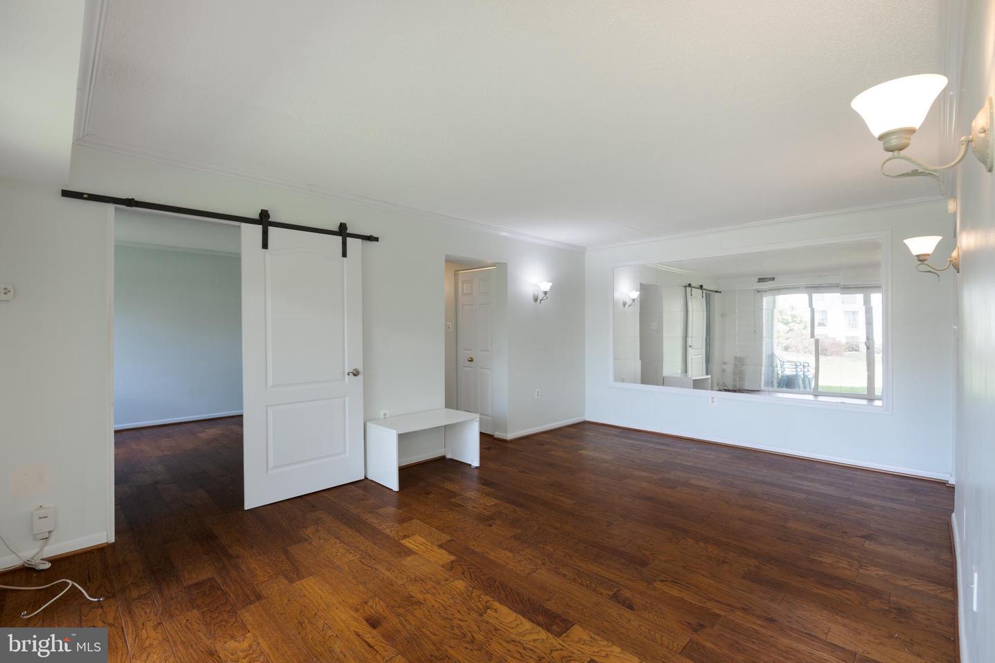 607 Center STREET Unit: T3