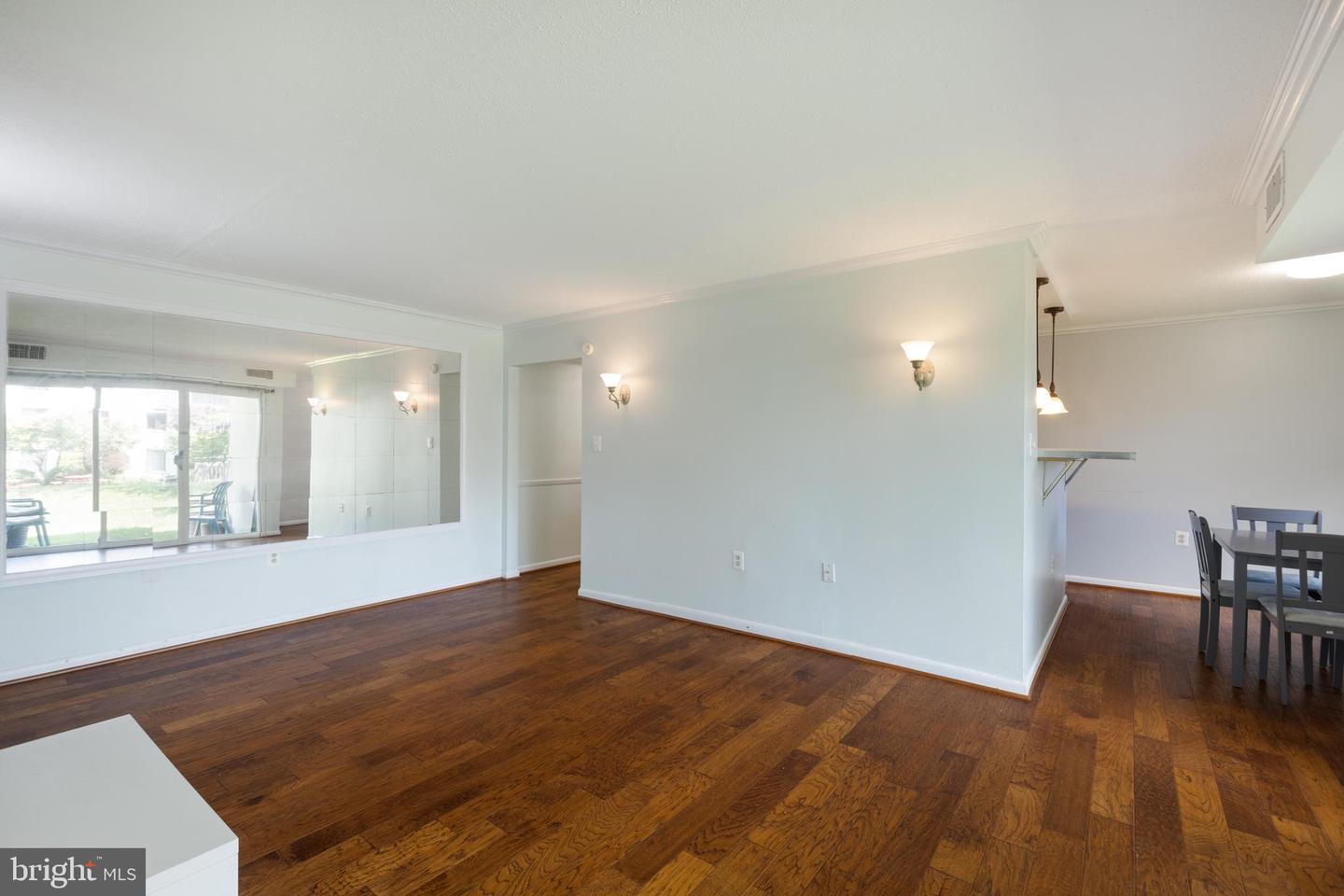 607 Center STREET Unit: T3