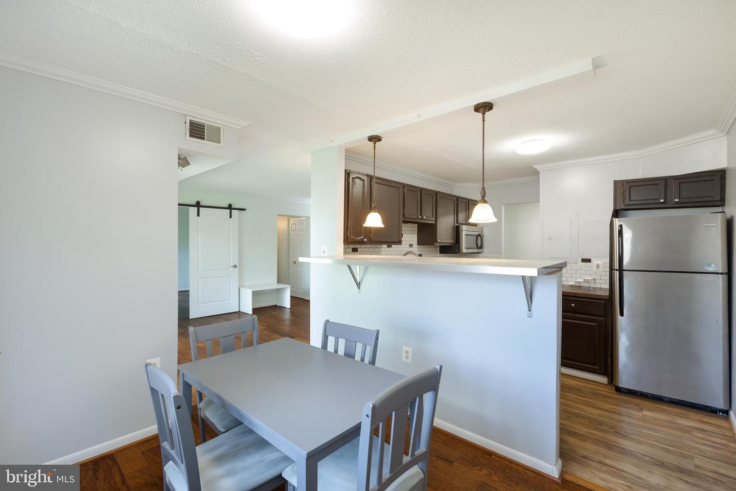 607 Center STREET Unit: T3