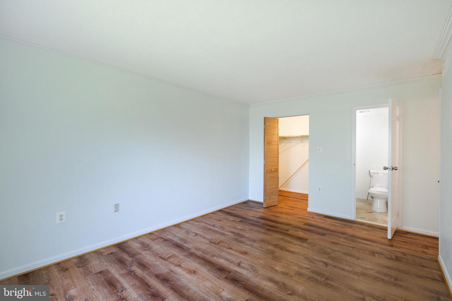 607 Center STREET Unit: T3