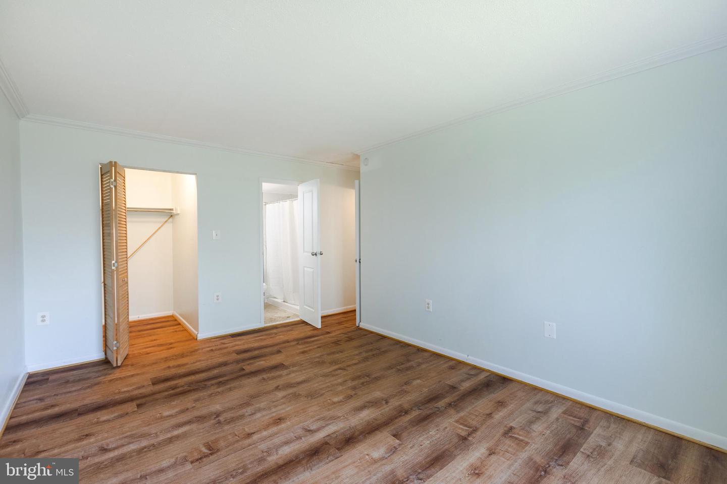 607 Center STREET Unit: T3