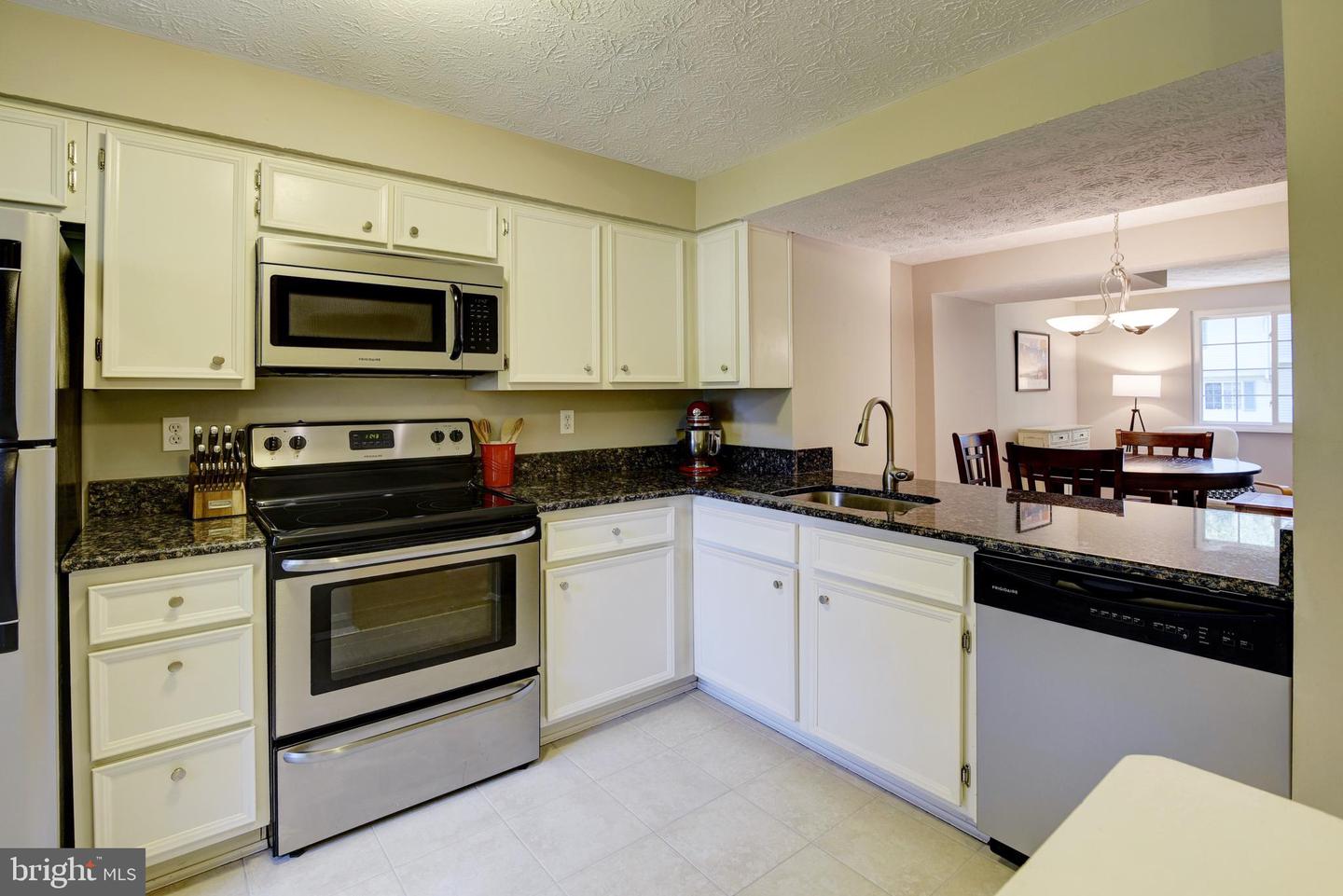 1659 Harvest Green COURT